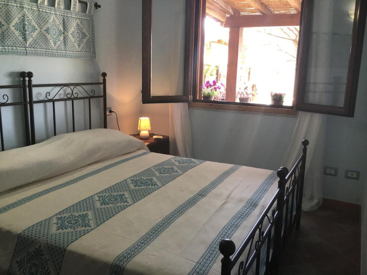 Donna Violante Porto Corallo Affittacamere Villaputzu Dış mekan fotoğraf